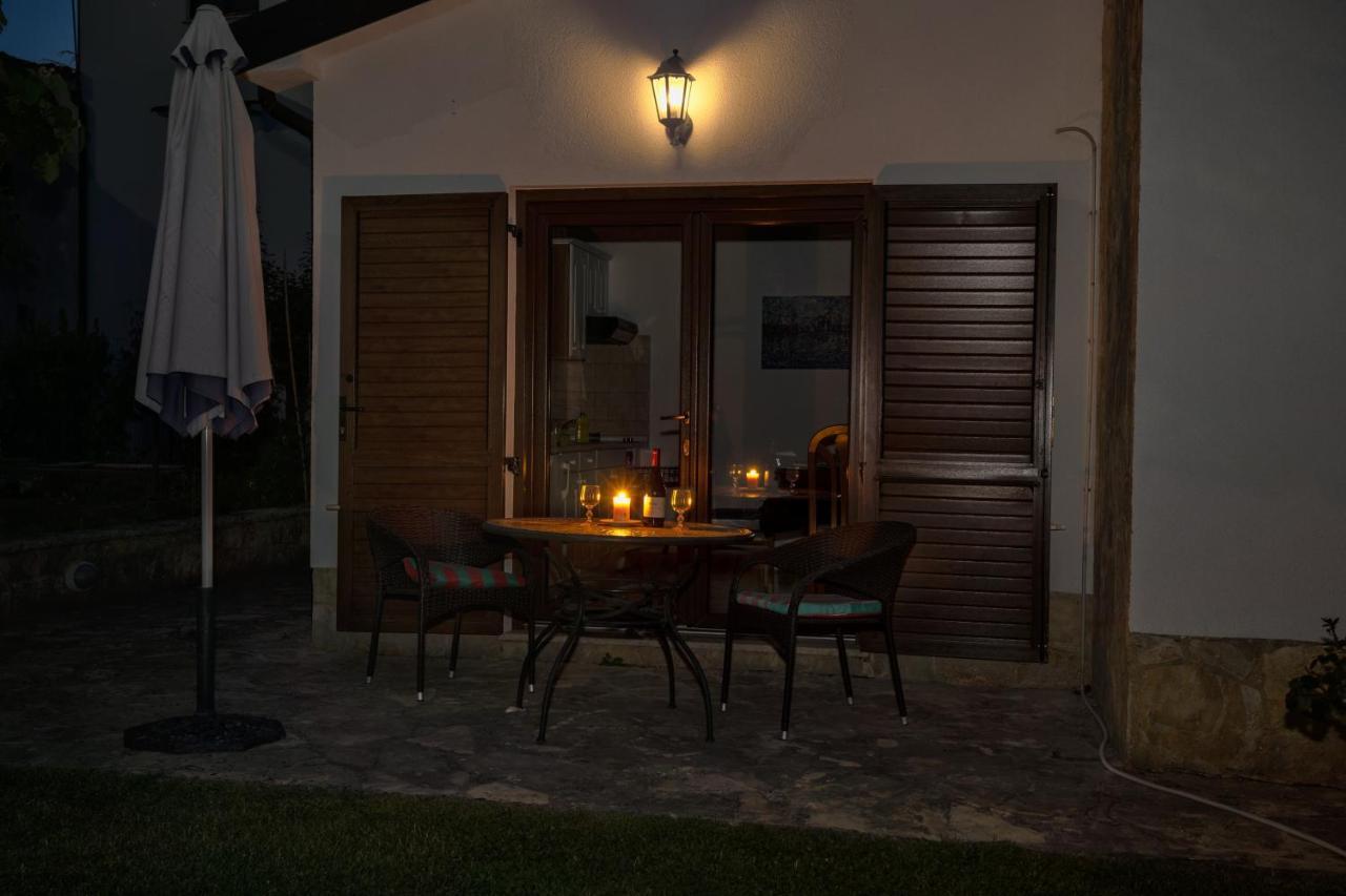 Bungalow Perla Funtana Exterior foto
