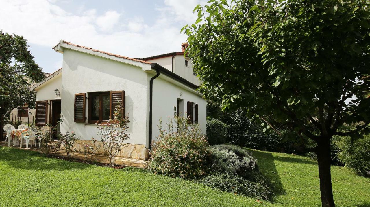Bungalow Perla Funtana Exterior foto